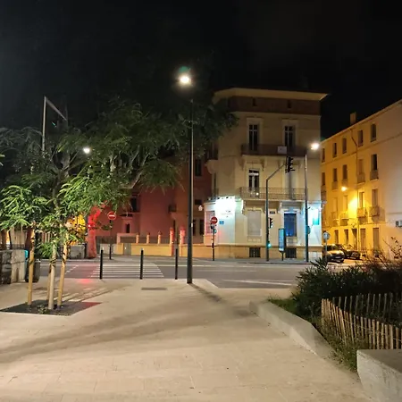 Hostel-elisee-perpignan 旅馆 *