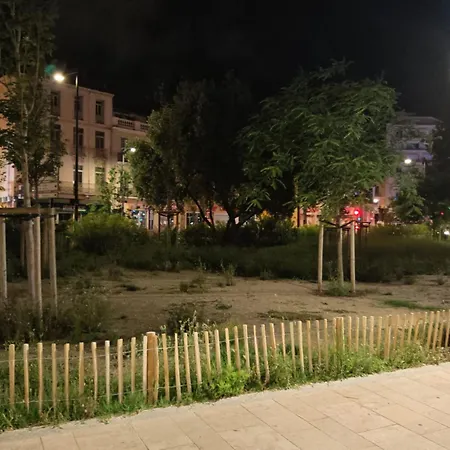 Hostel-elisee-perpignan Перпиньан