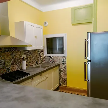 Hostel-elisee-perpignan