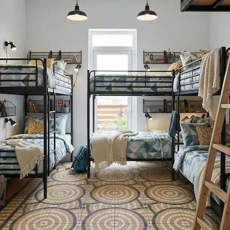 Hostel-elisee-perpignan Хостел *