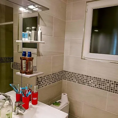 Hostel-elisee-perpignan 旅馆 *
