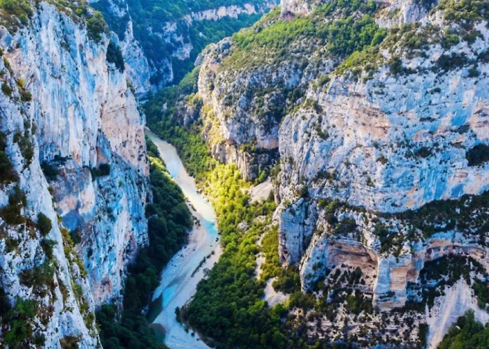 Hostel-elisee-perpignan * Perpignan