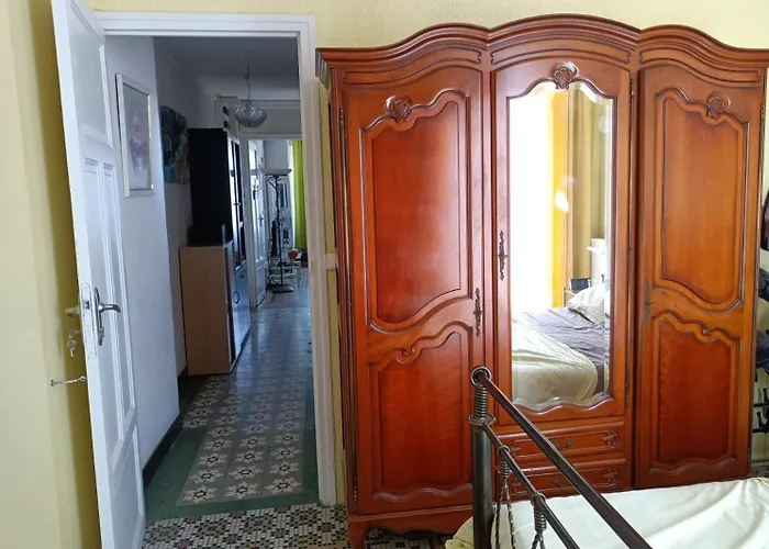 Hostel Hostel-elisee-perpignan Perpignan