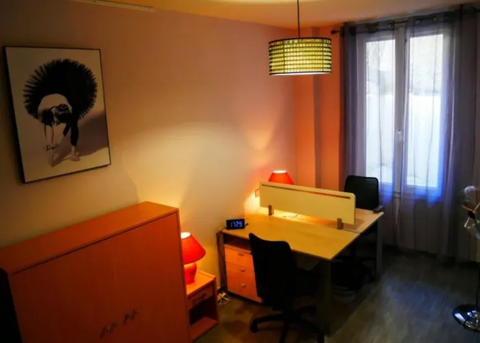 Hostel-elisee-perpignan Hostel *